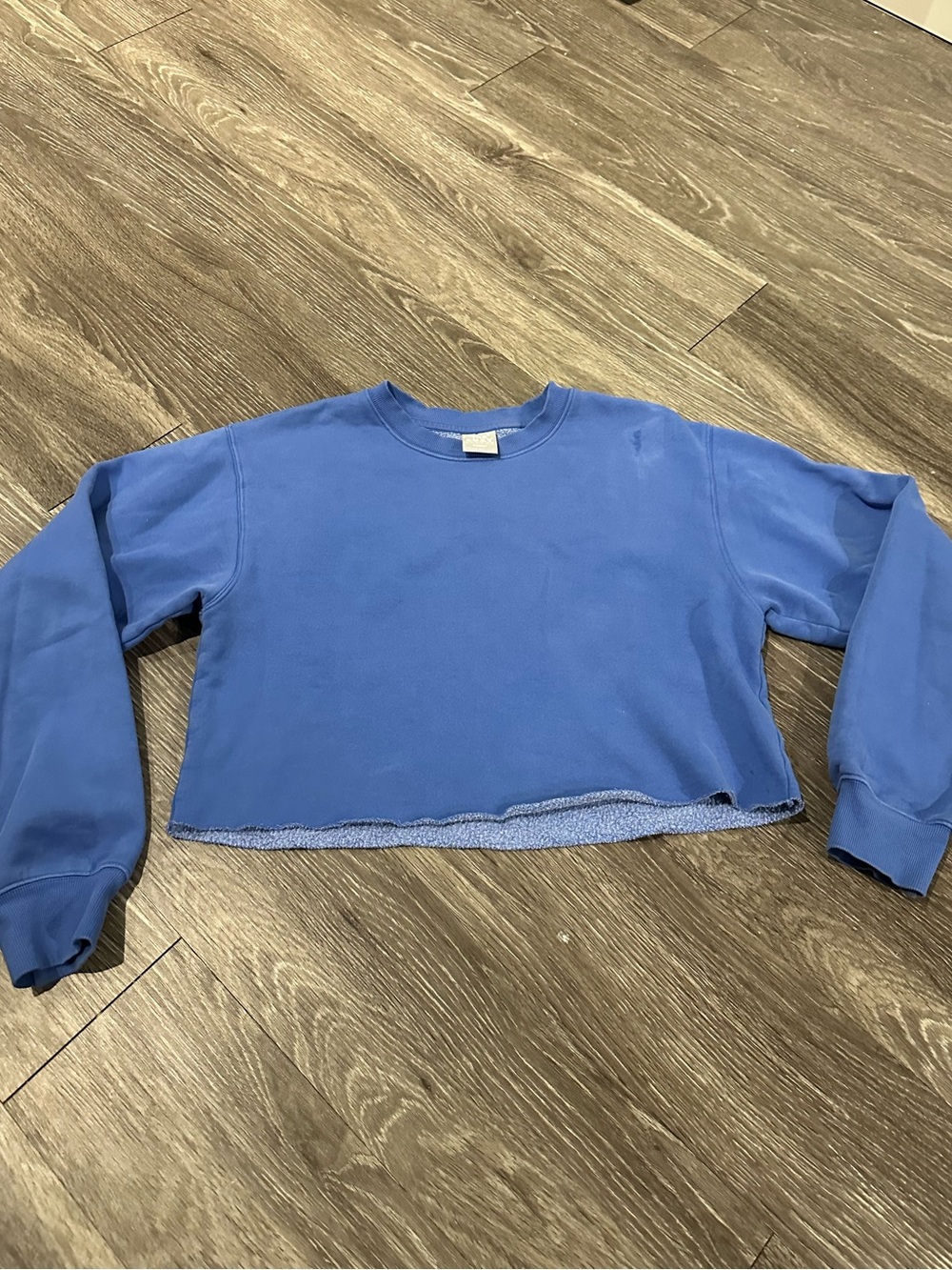TNA blue cropped crewneck sweatshirt size small